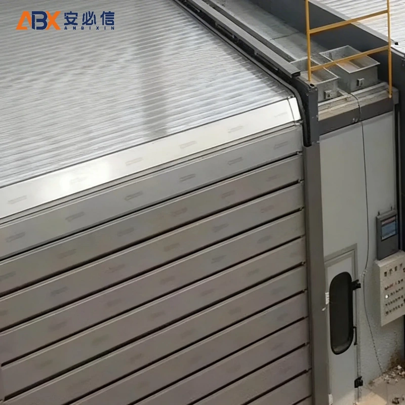 昆玉厂房高速门